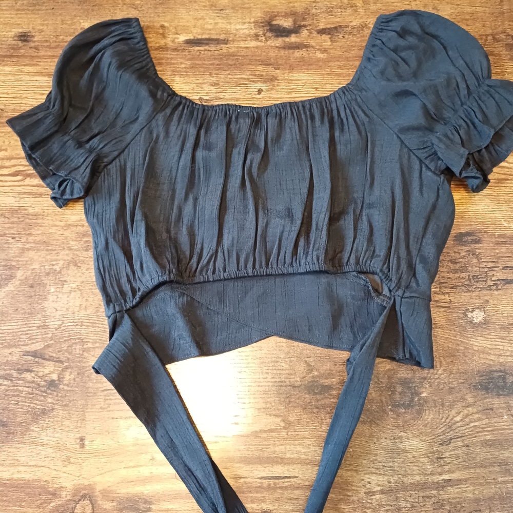 Elegant Black Puff Sleeve Top